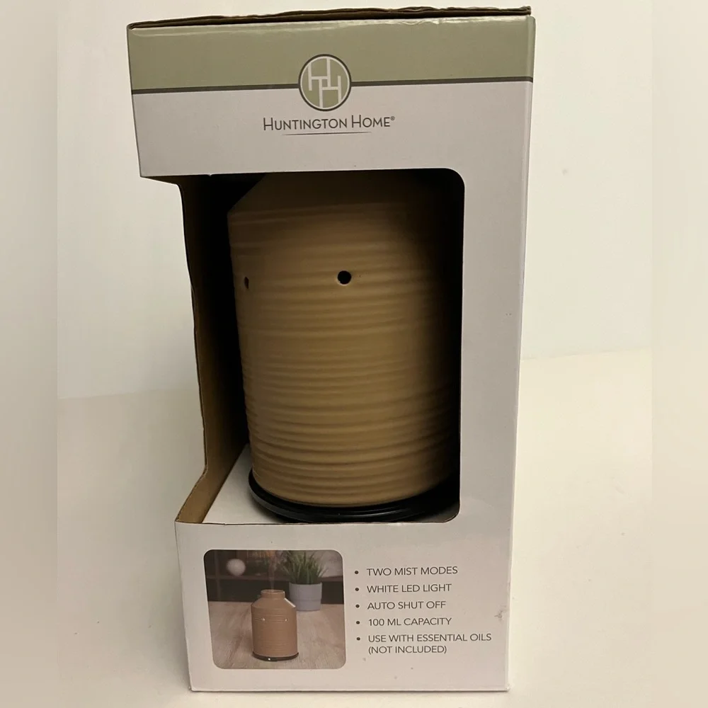 HUNTINGTON HOME Cool Mist Ultrasonic Diffuser